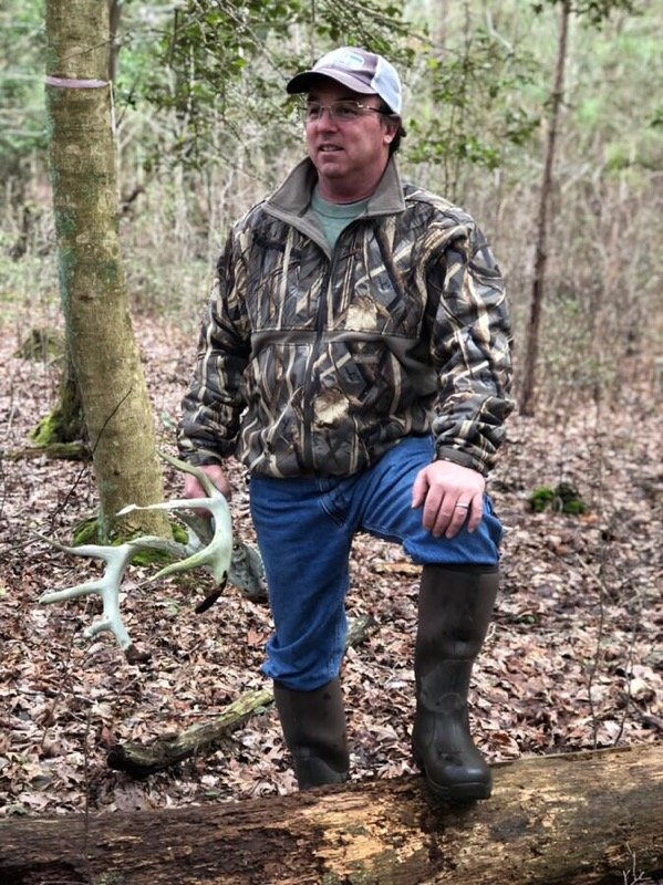 Jay Phillips with trophy buck